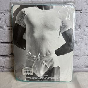 Vintage 1999‎ Calvin Klein Crew Neck Teal T-shirt Deadstock  New/Sealed XL